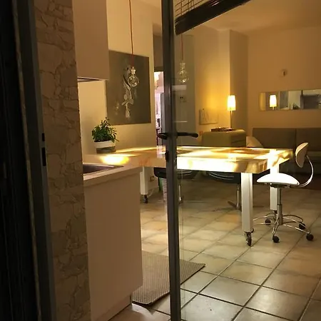 Casa Degli Ulivi * Carrara